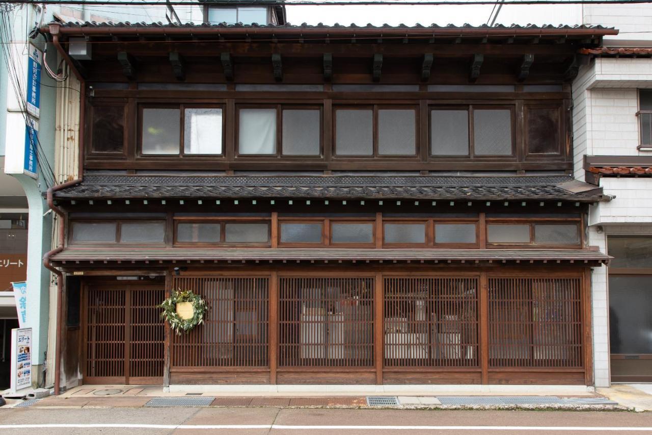 Kanazawa Seiren Le Lotus Bleu المظهر الخارجي الصورة